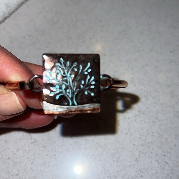 Bracelet - Picture 2 of 4